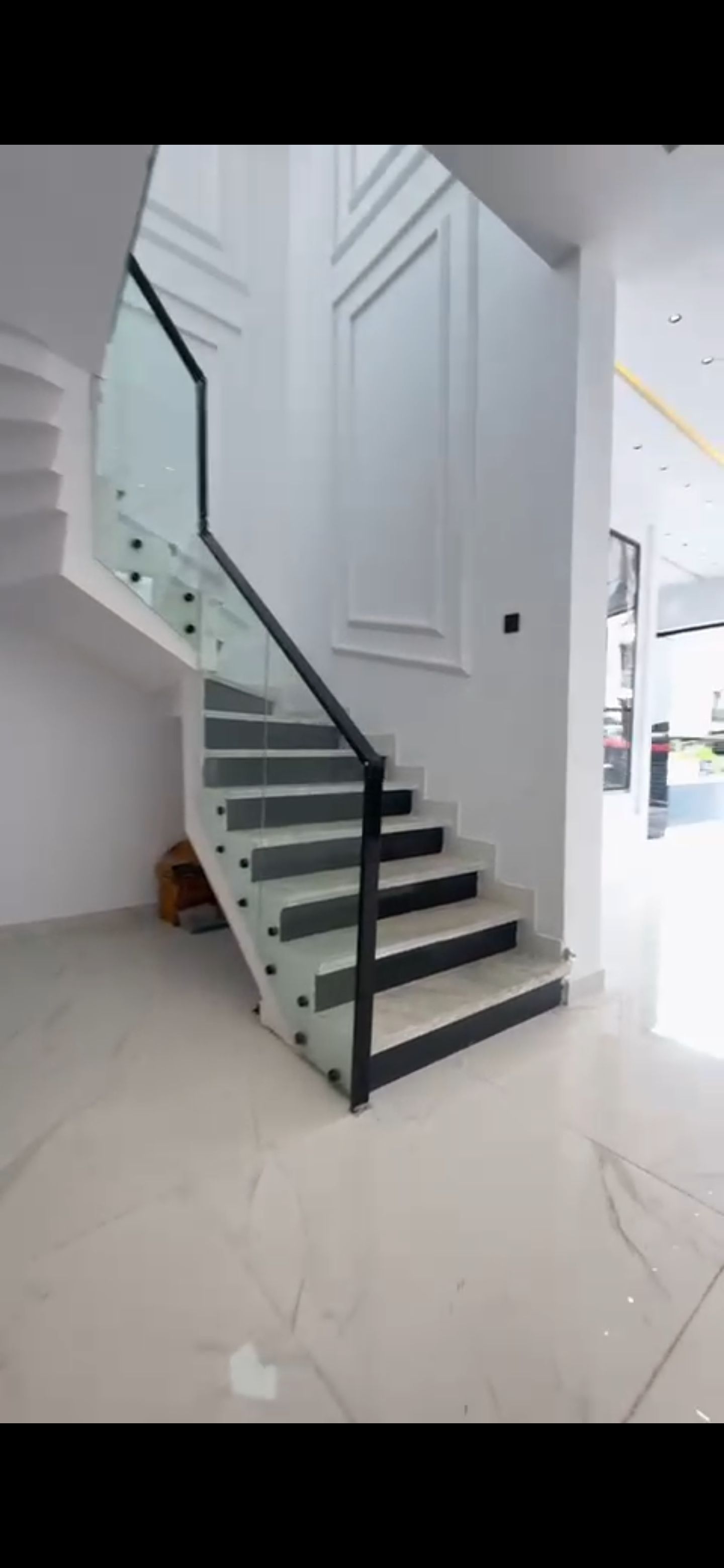 New 5Bed detached duplex +pool N380m. Title c of o. My Direct brief Megamound Estate ikota 10
