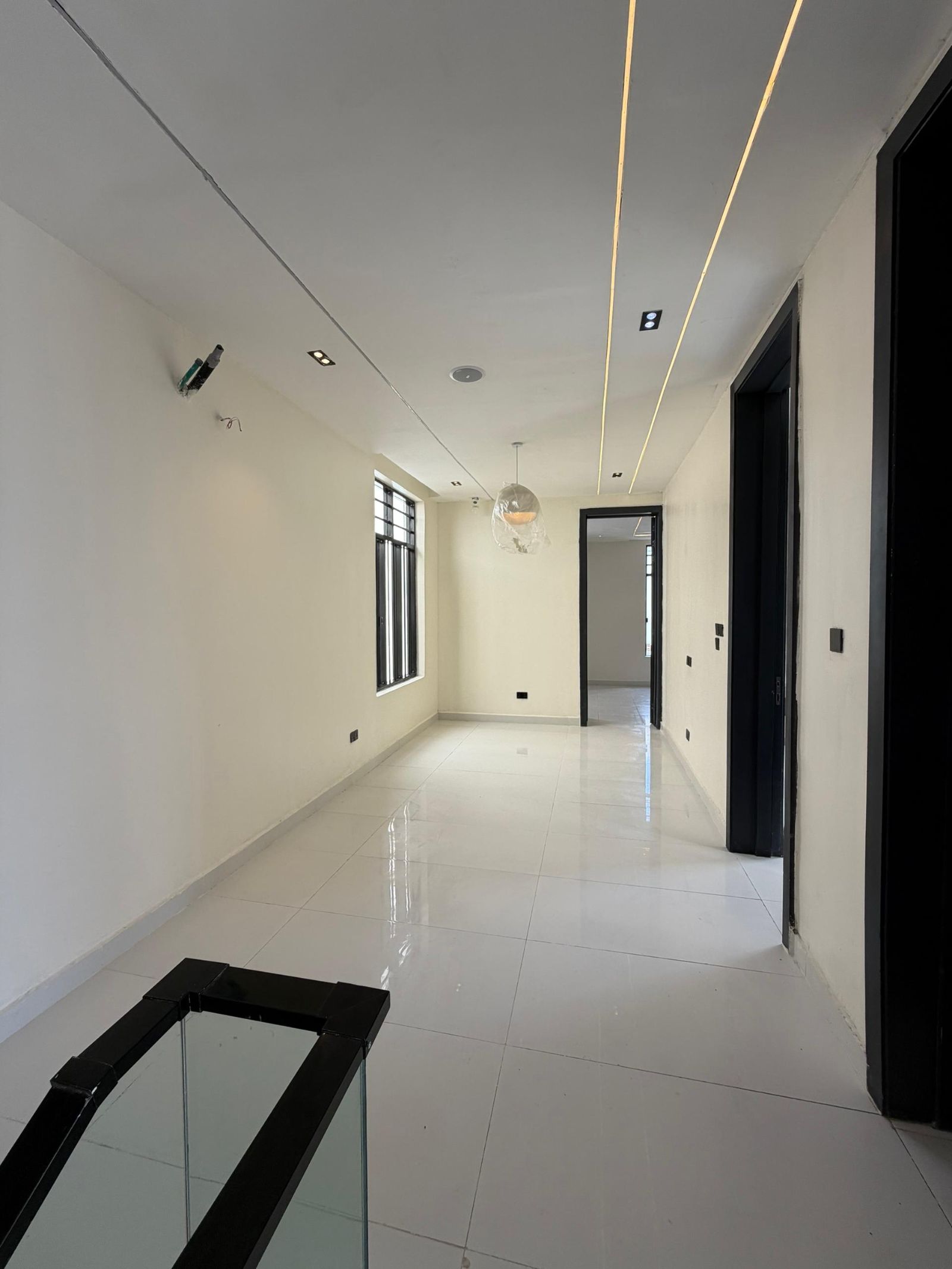 5bedroom duplex chevron 750M / swimming pool/ Bq 6