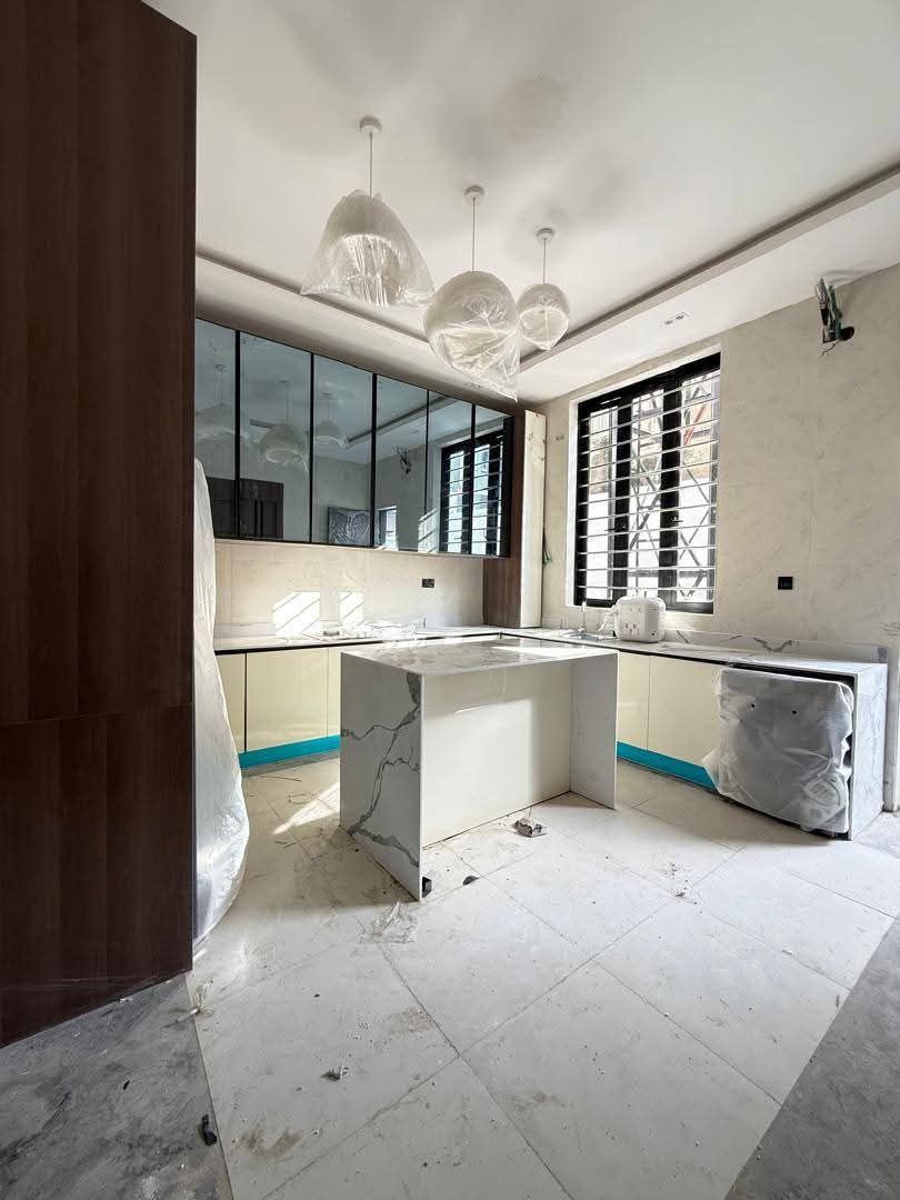 ✨ Luxury 5-Bedroom Fully Detached Duplex with Swimming Pool, Gym, Cinema & Rooftop Terrace / Osapa  / 700m 11
