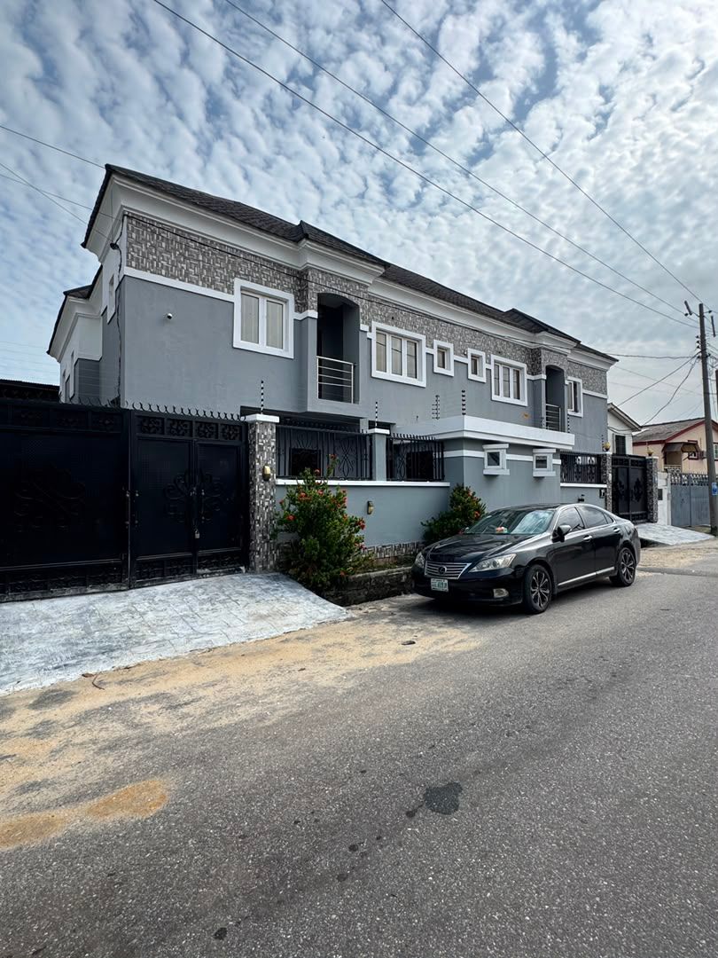 Spacious 4 Bedroom Semi Detached Duplex In A Serene Environment /  Opebi ,Ikeja /  C. of . O  / 450M