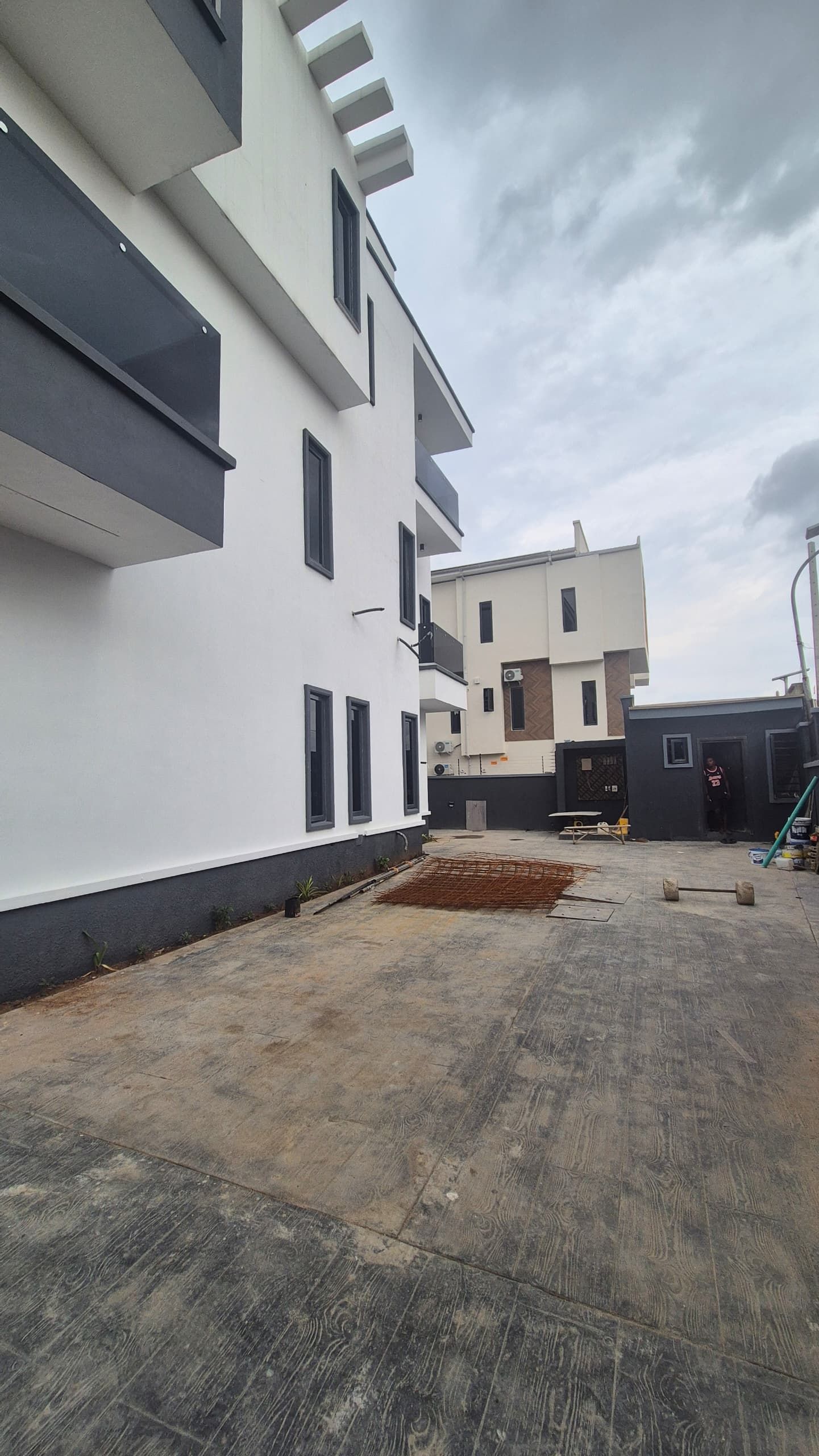 Luxury 4 Bedroom fully Detached duplex with Study Room, home Office Room &  Room Bq in Maryland within a gated Estate / 750m 11