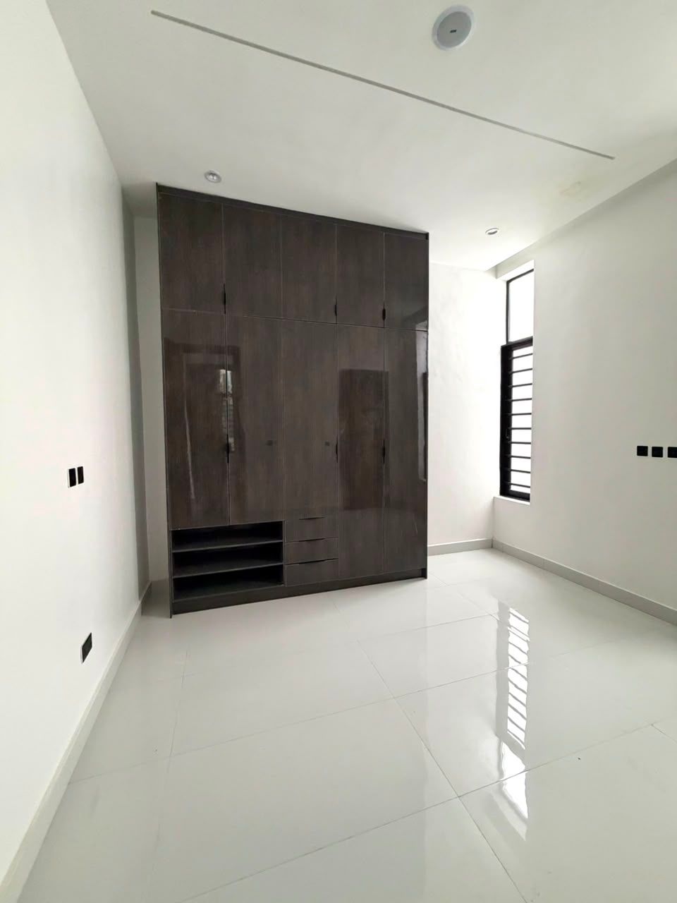 4 Bedroom duplex orchid 380m 7
