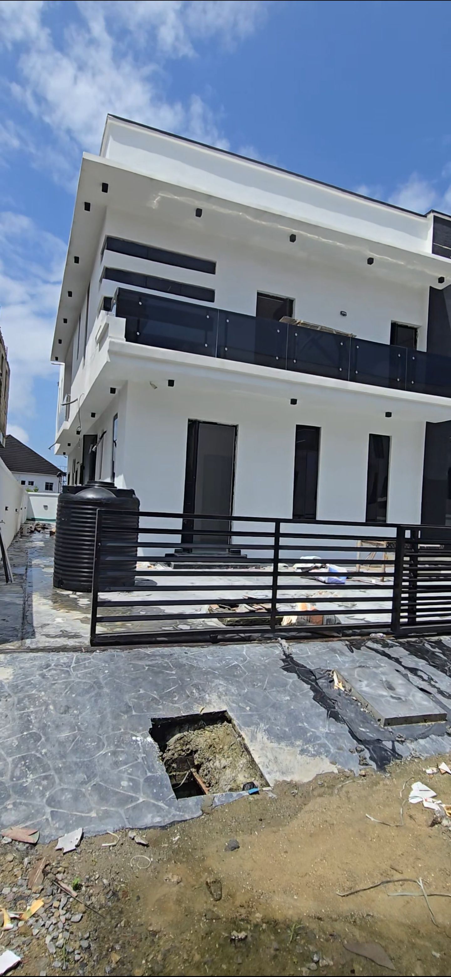 5Bed / Chevron / 600m 2