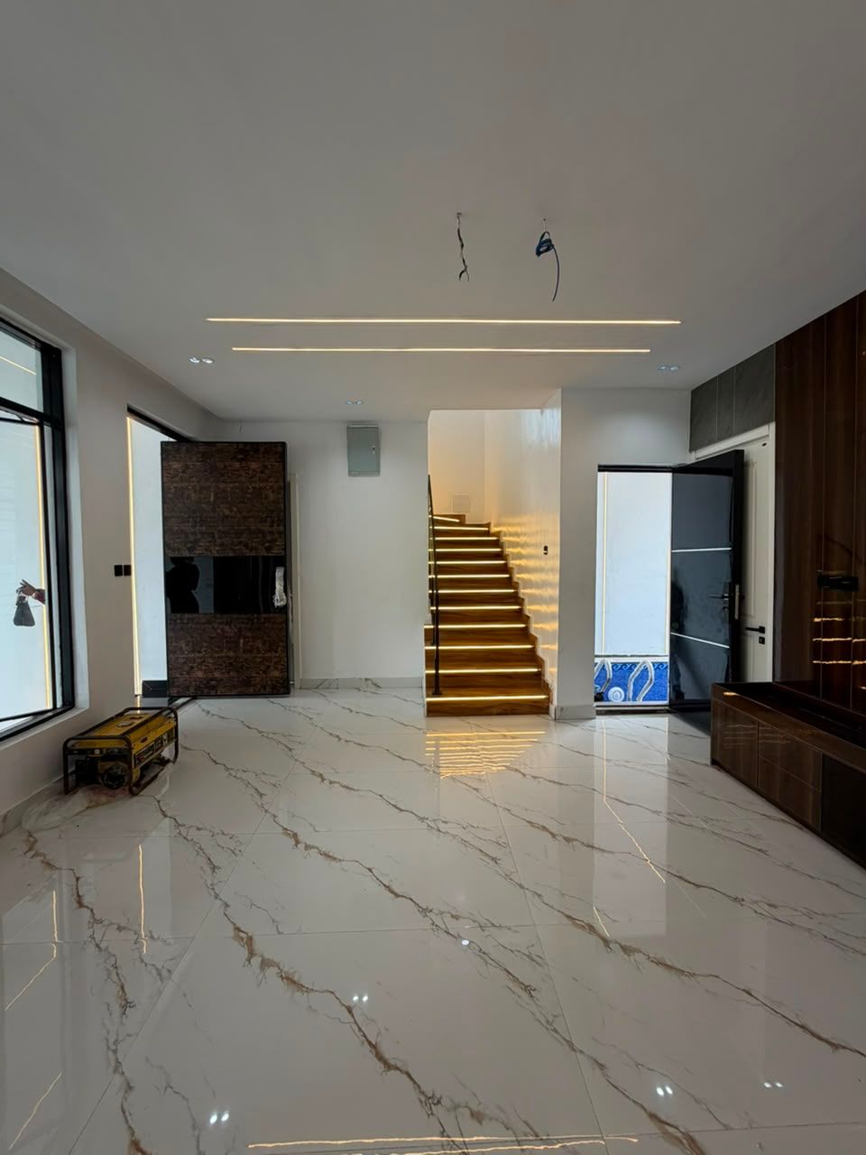 5 BEDROOM DUPLEX ORCHID 470M  POOL AND OFFICE SPACE 8