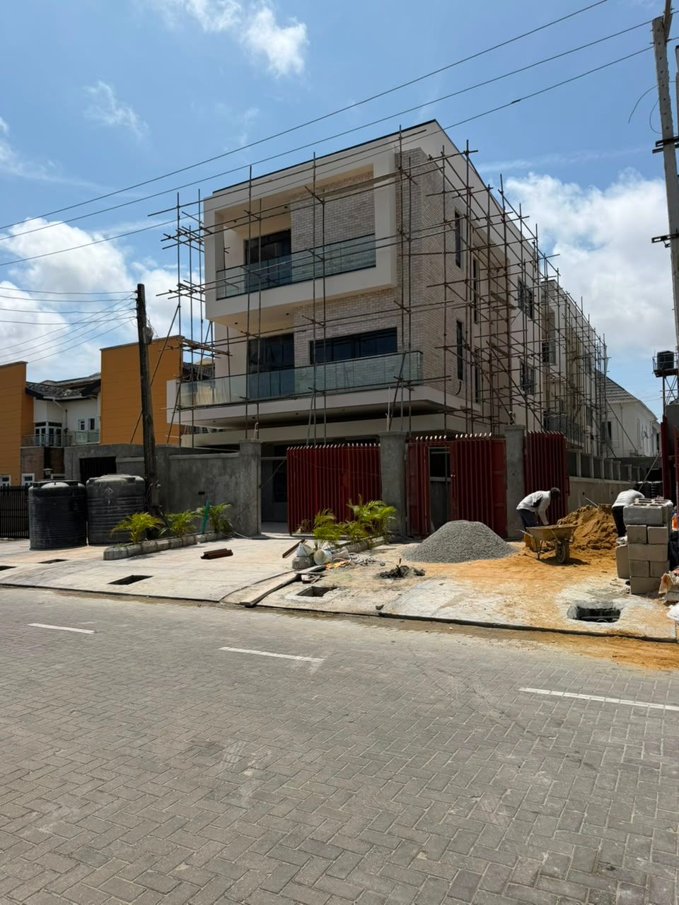 5 Bedroom duplex lekki phase 1 900M 12