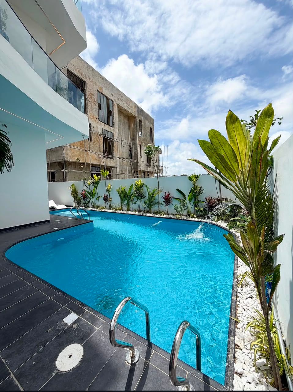 5Bedrooms Fully Detached Duplex , 1.7Bn, Swimming pool, Osapa London 2