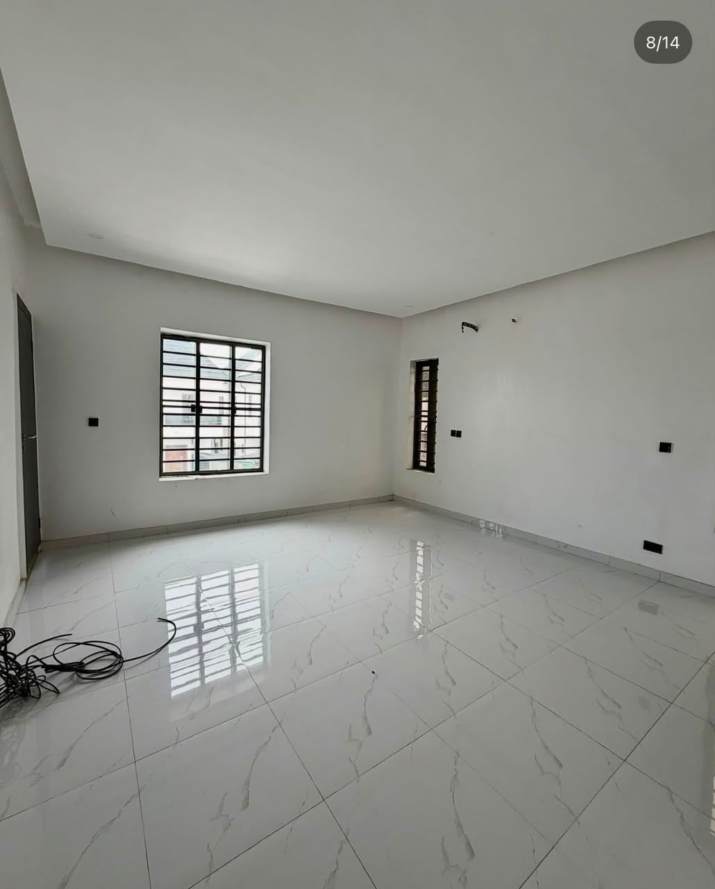 5 Bedroom duplex VGC  320M 9