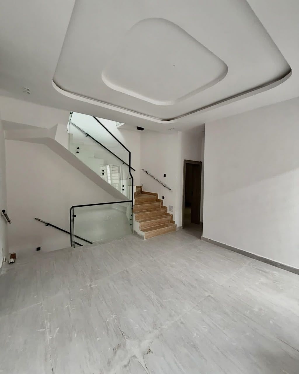 5bedrooms  Fully Detached Duplex  / Lekki phase1 /  1.5BN 7