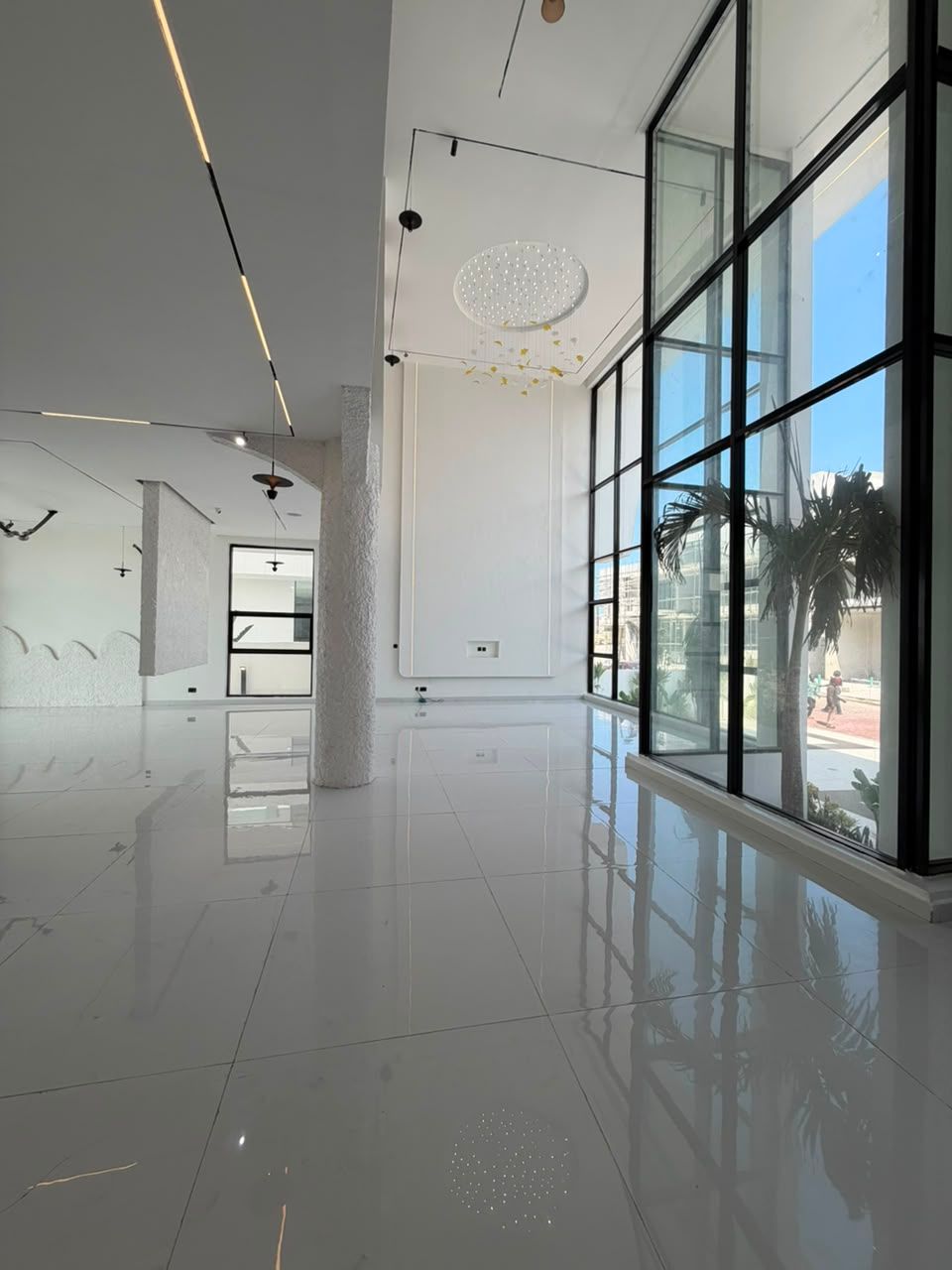 CONTEMPORARY 5BEDROOM SPACIOUS MANSION, WITH SWIMMING POOL, CINEMA, GYM, ROOFTOP TERRACE, OFFICE SPACE, BQ, AND SO MUCH MORE 12
