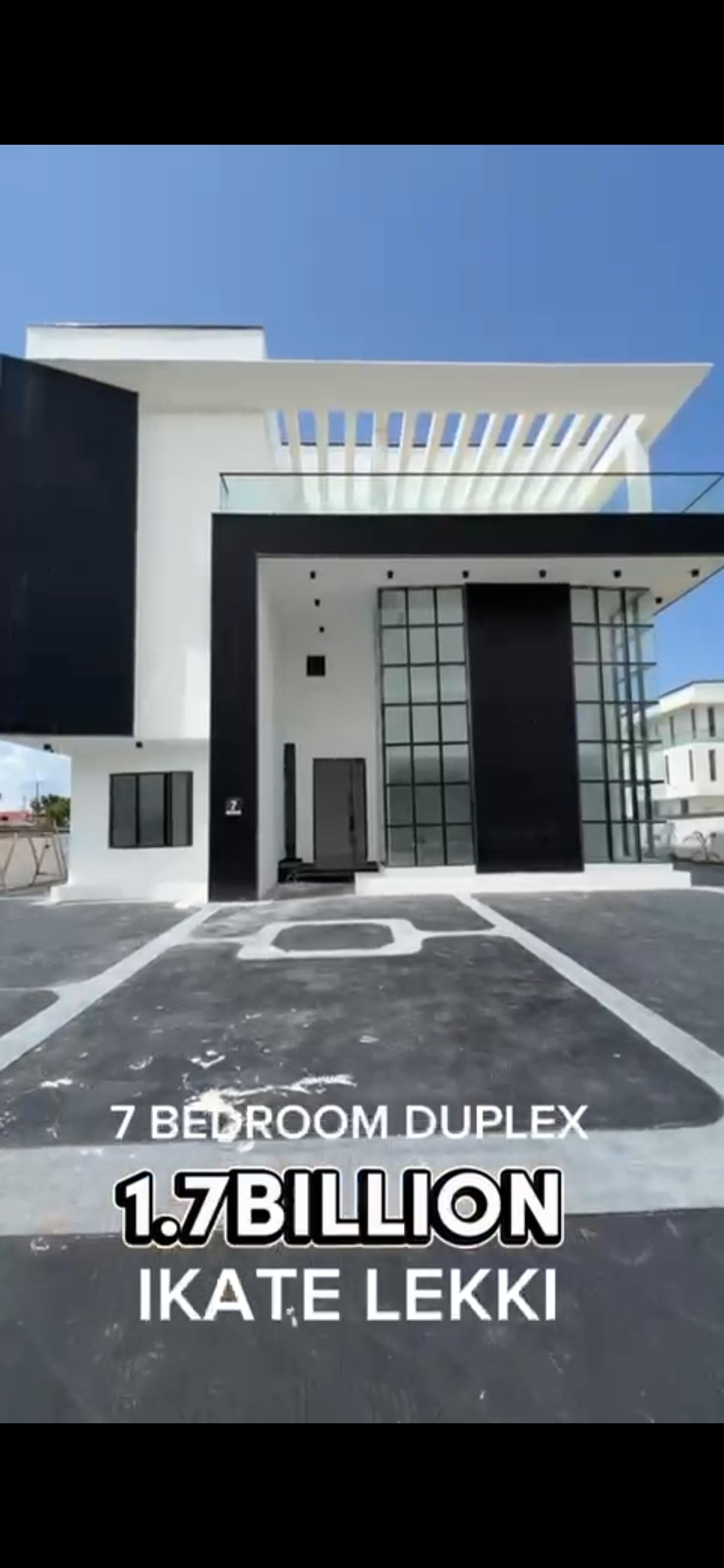 7 Bedrooms / Ikate  / 1.7BN 2