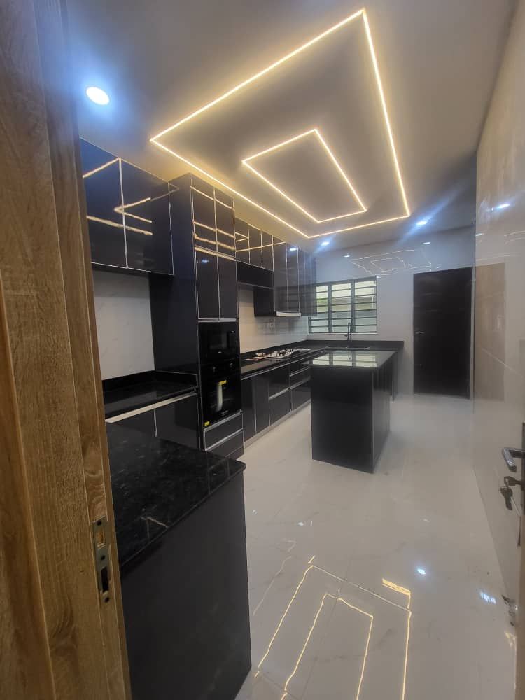 Brand new 2 units of 5 bedroom luxury detached duplex with BQ 5