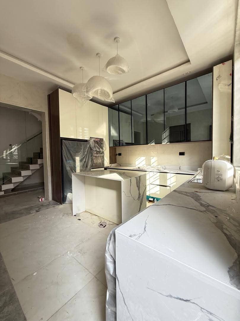 ✨ Luxury 5-Bedroom Fully Detached Duplex with Swimming Pool, Gym, Cinema & Rooftop Terrace / Osapa  / 700m 9