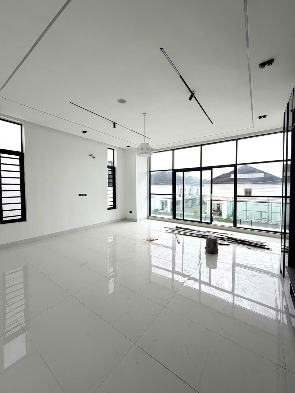 4 Bedroom duplex orchid 380m 5