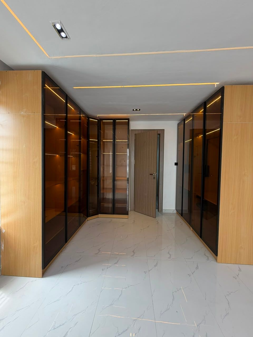 5 Bedroom duplex VGC / 480m 4