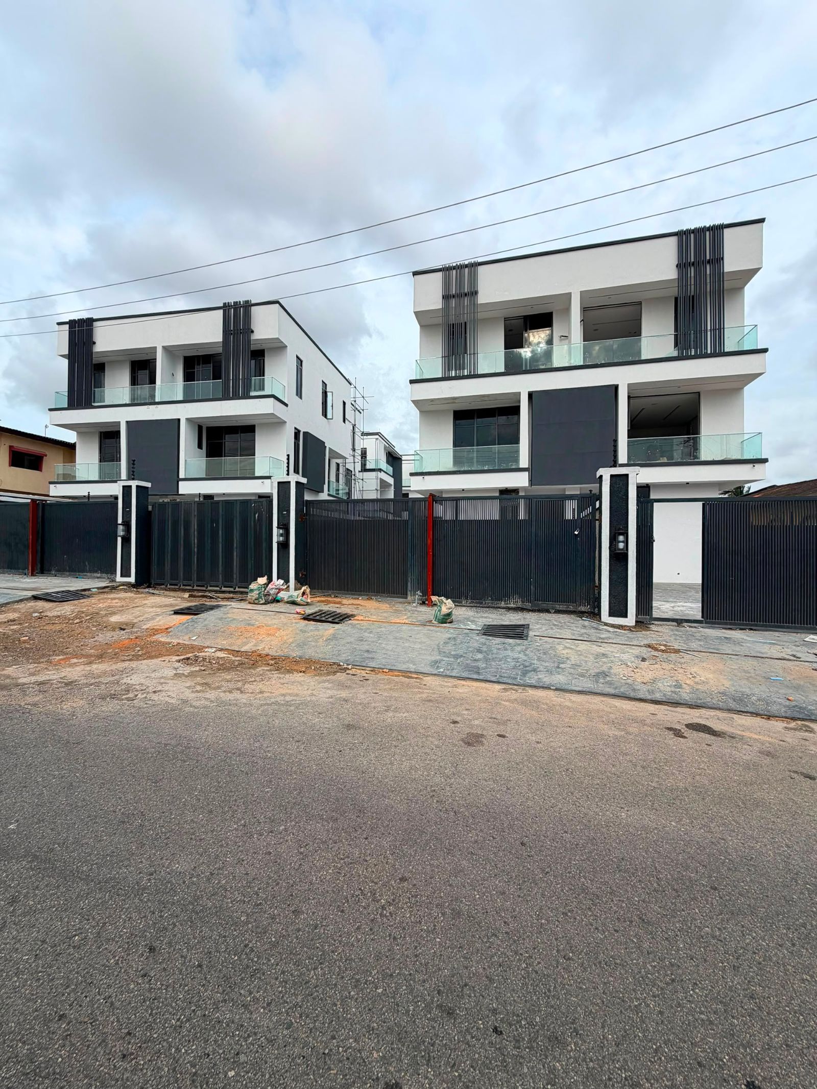 Lovely 4 Bedroom Semi Detached Duplex with Bq / Omole Phase 2 /₦550M  / C.of.O