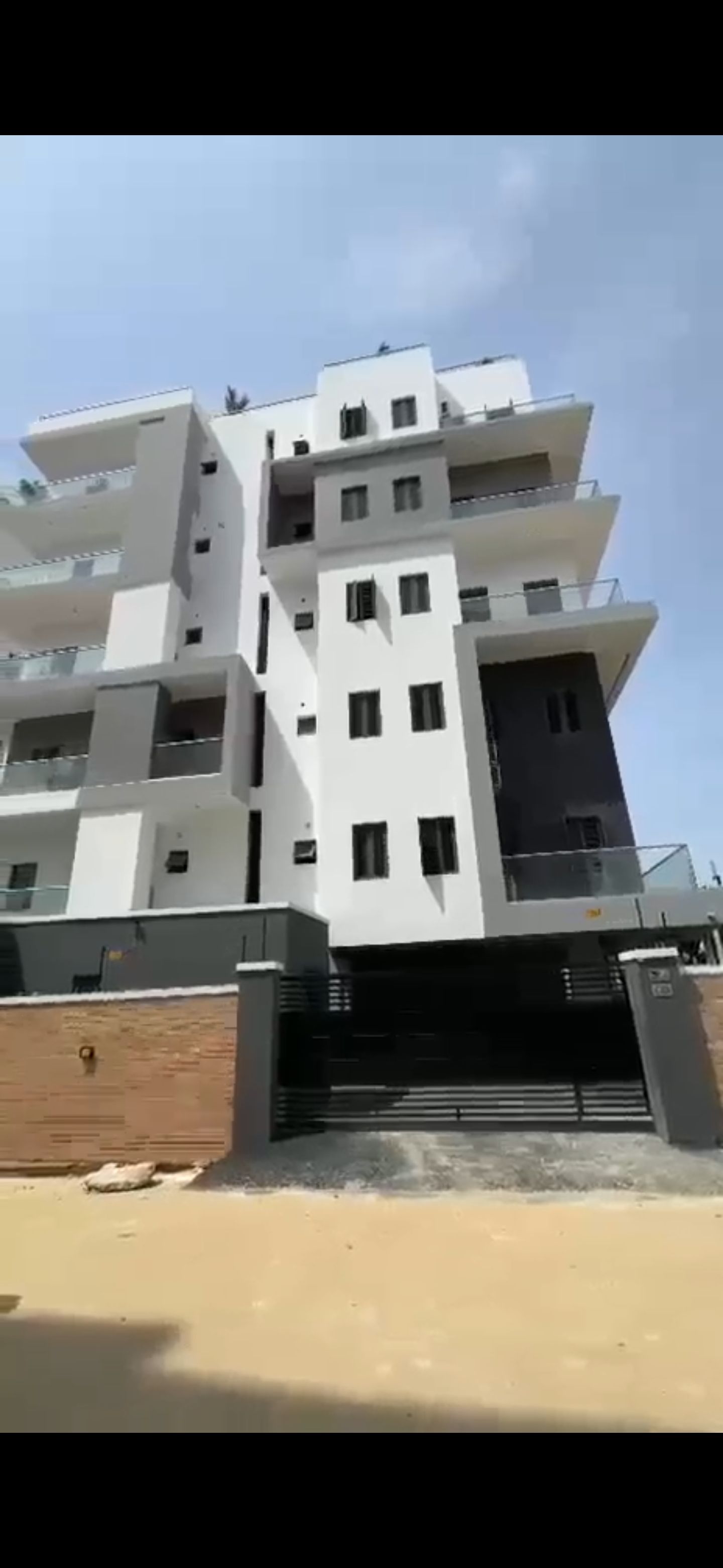 Lekki Phase 1  A 3 bedroom flat + BQ on the 5th floor of a fully serviced 8