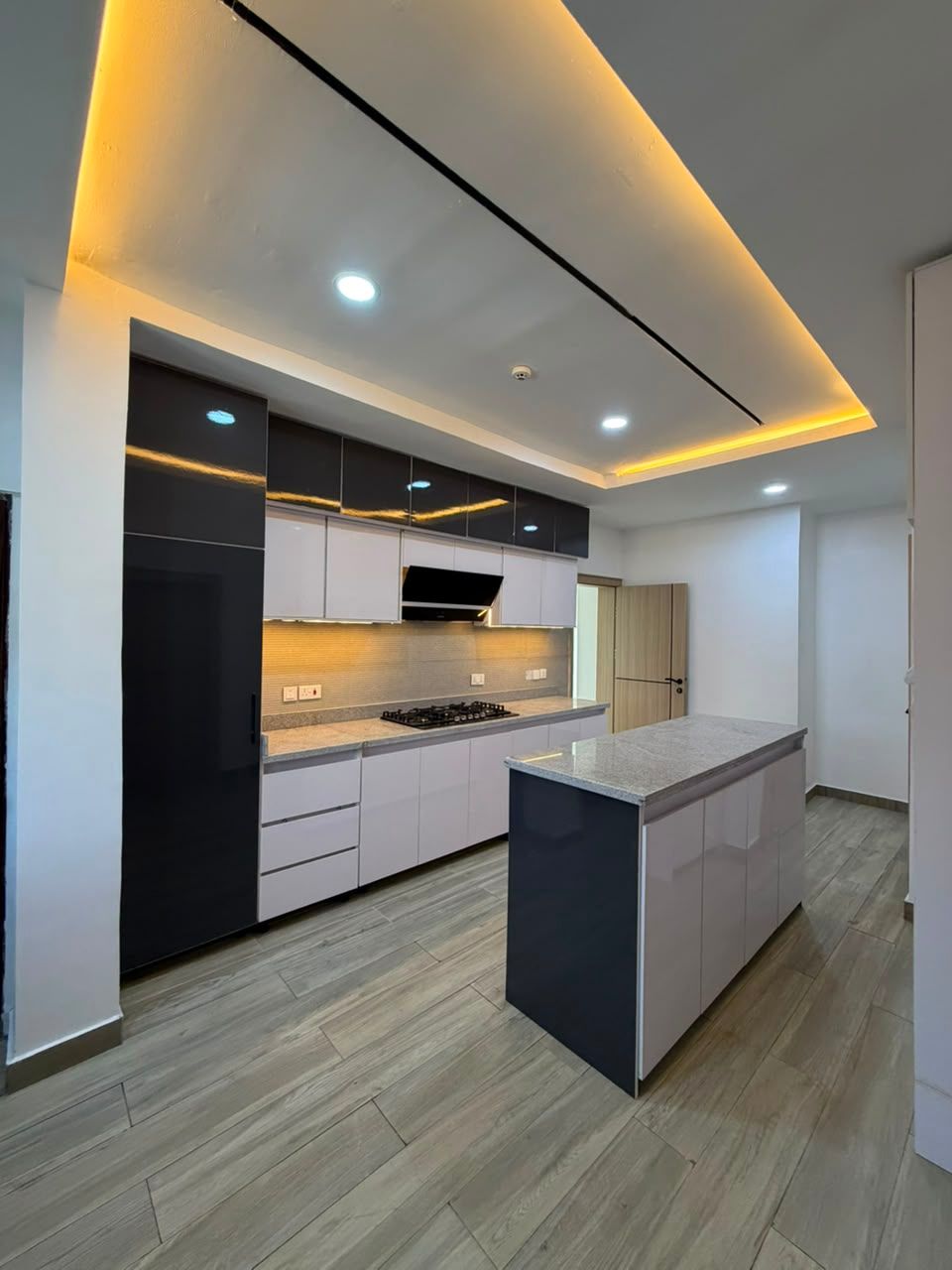 5 Bedroom duplex lekki phase 1 900M 5