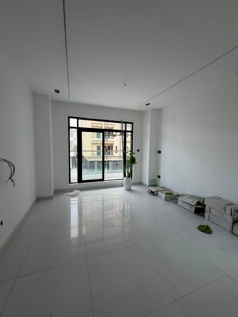 2Bedroom apartment 320m Lekki phase 1 4