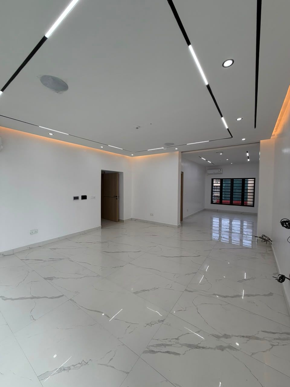 5 Bedroom duplex lekki phase 1 900M 4