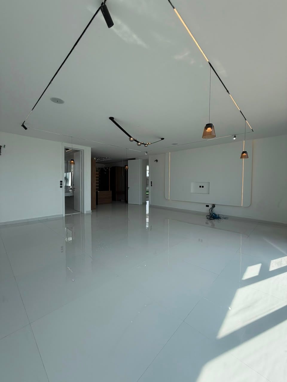 CONTEMPORARY 5BEDROOM SPACIOUS MANSION, WITH SWIMMING POOL, CINEMA, GYM, ROOFTOP TERRACE, OFFICE SPACE, BQ, AND SO MUCH MORE 19
