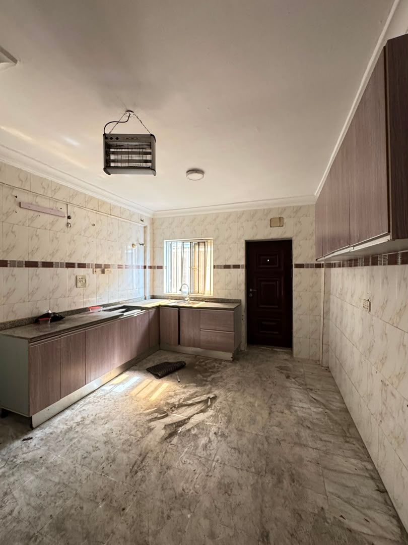 Spacious 4 Bedroom Semi Detached Duplex In A Serene Environment /  Opebi ,Ikeja /  C. of . O  / 450M 10