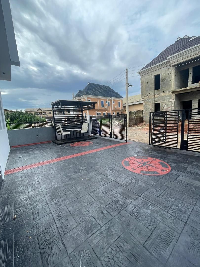 A 3bedroom Semi Detached Duplex  With A  Bq at peace estate,  Command , ipaja Alimosho axis 140m 8