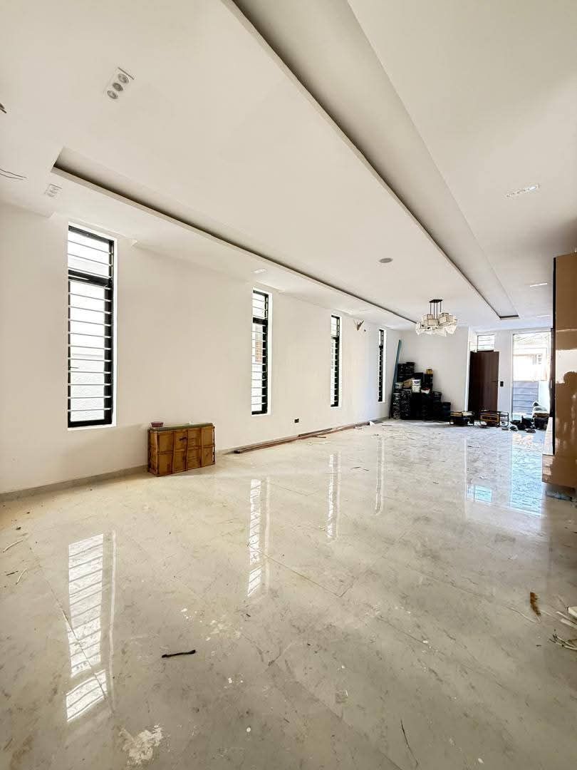 ✨ Luxury 5-Bedroom Fully Detached Duplex with Swimming Pool, Gym, Cinema & Rooftop Terrace / Osapa  / 700m 6