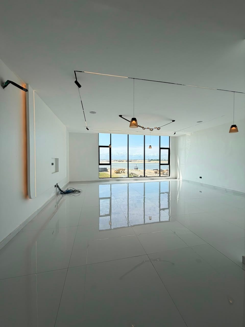 CONTEMPORARY 5BEDROOM SPACIOUS MANSION, WITH SWIMMING POOL, CINEMA, GYM, ROOFTOP TERRACE, OFFICE SPACE, BQ, AND SO MUCH MORE 15