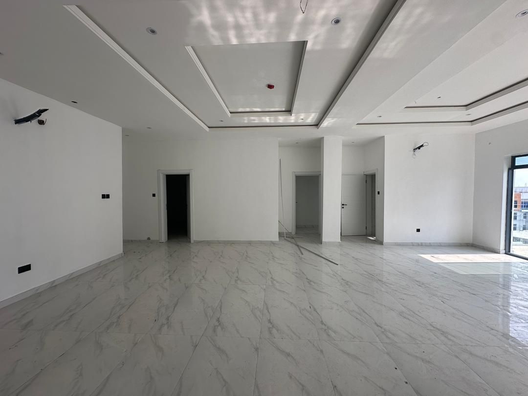 Lekki Phase 1  A 3 bedroom flat + BQ on the 5th floor of a fully serviced 2