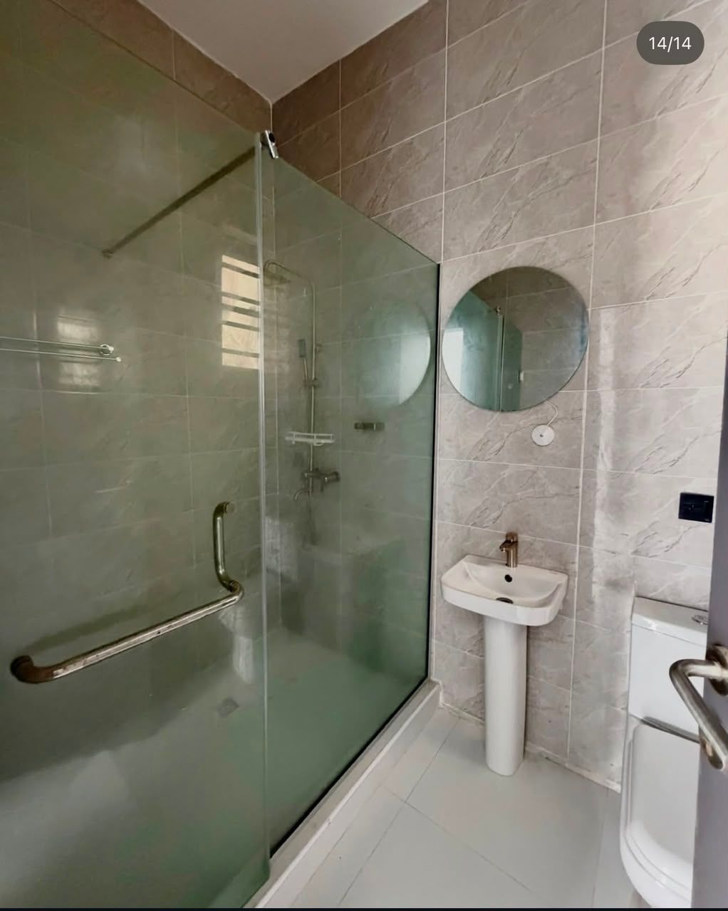 5 Bedroom duplex VGC  320M 11