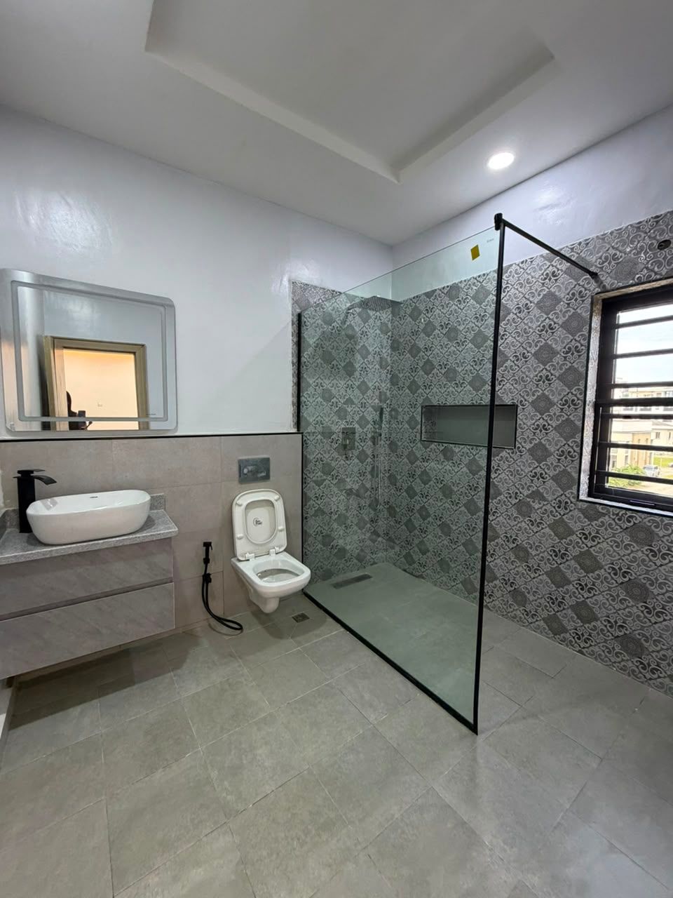 5 Bedroom duplex lekki phase 1 900M 10