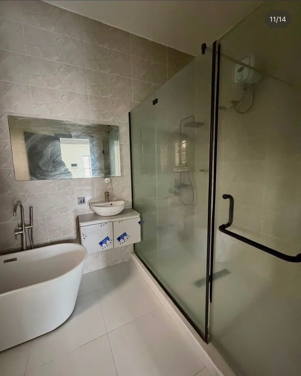 5 Bedroom duplex VGC  320M 10