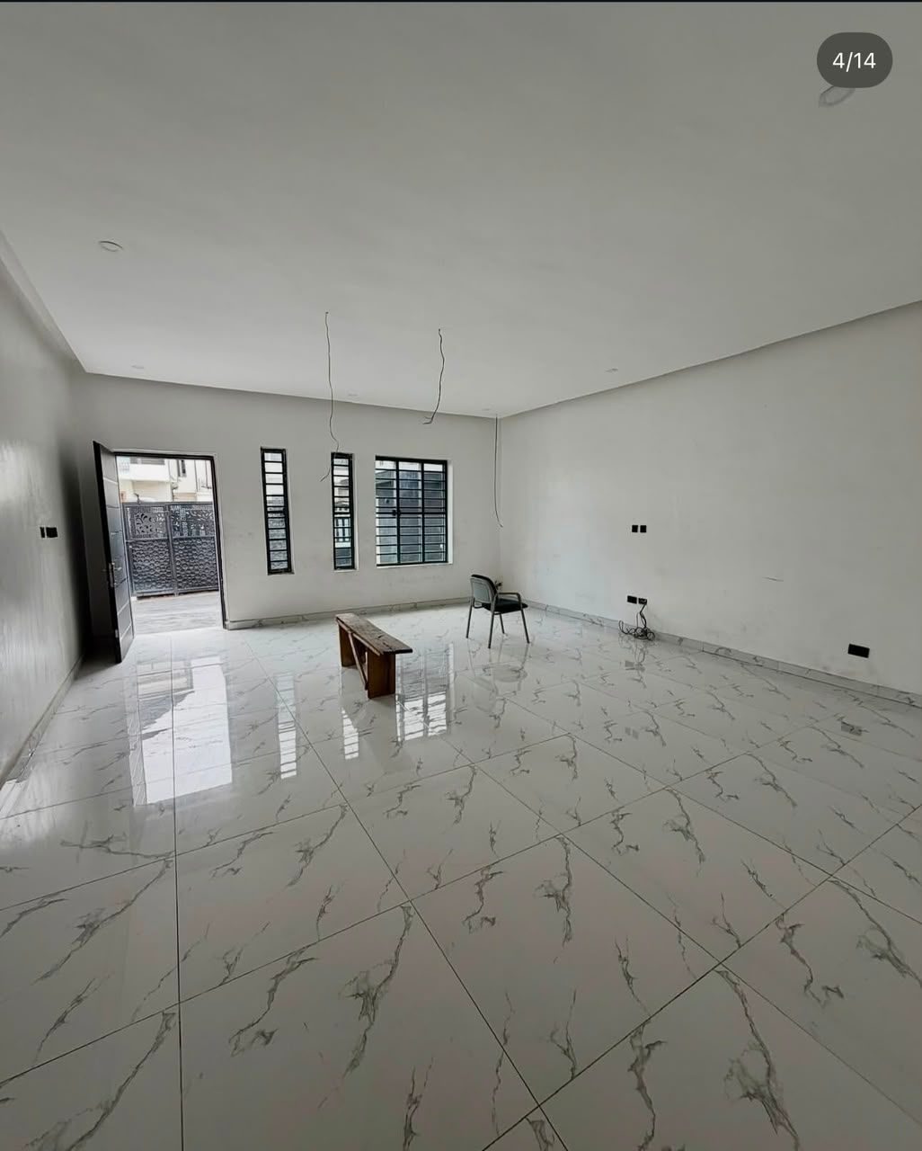 5 Bedroom duplex VGC  320M 4