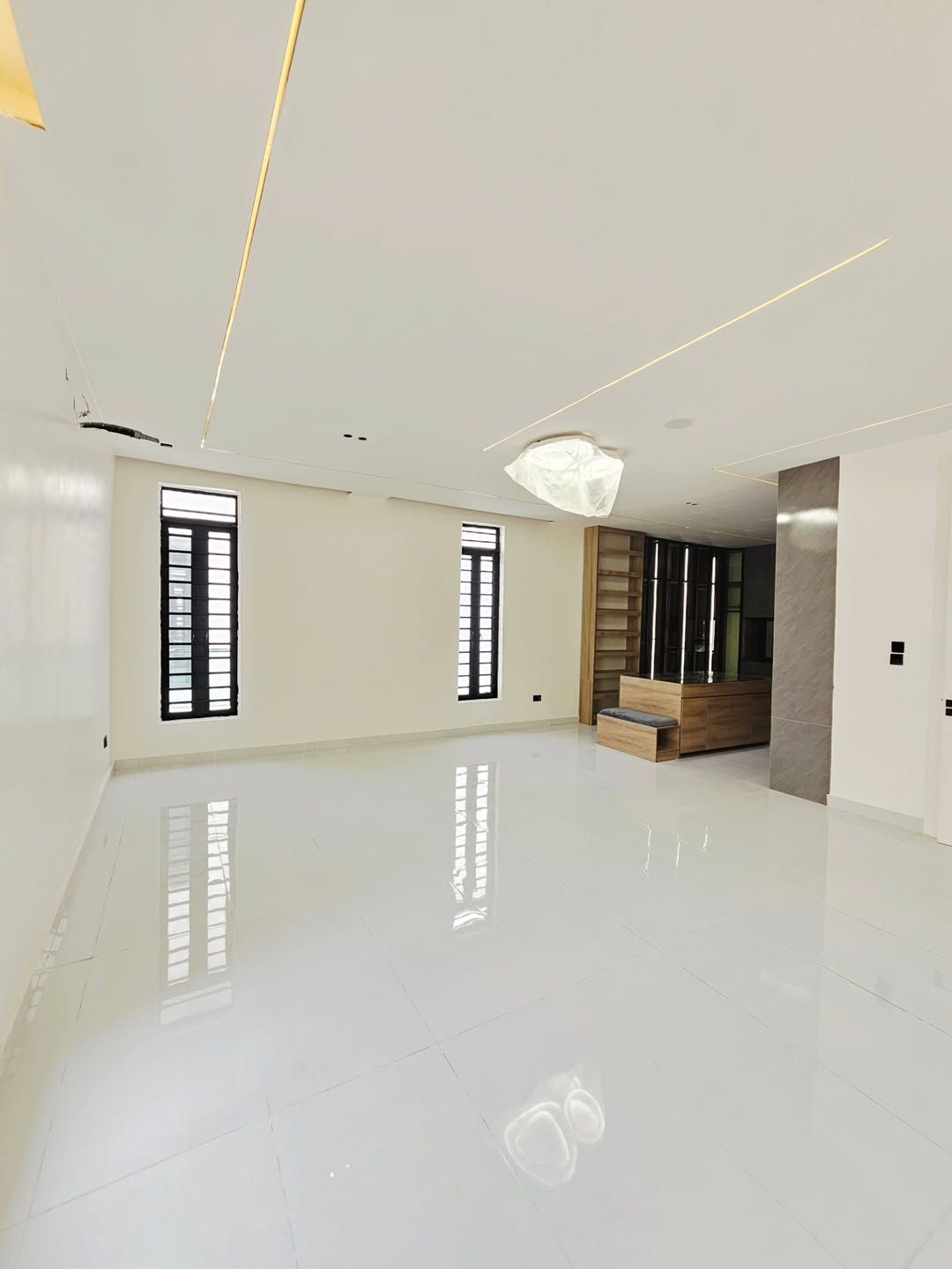 5Bedrooms detached duplex in lekki Phase1 proper off Admiralty N1.2BN 14